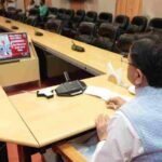 सीएम धामी ने कहा कि प्रधानमंत्री मोदी द्वारा ‘नारी शक्ति वंदन अधिनियम’ पर राष्ट्र के नाम दिया गया संबोधन देश की नारी शक्ति के सम्मान और सशक्तिकरण के प्रति केंद्र सरकार की प्रतिबद्धता को दर्शाता है