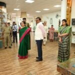 मुख्य सचिव आनन्द बर्द्धन ने विद्यालय, आंगनबाड़ी केन्द्र, पुस्तकालय एवं खेल सुविधाओं का किया निरीक्षण